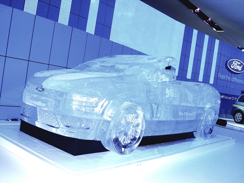 Focus Coupe-Cabriolet Ice Sculpture
