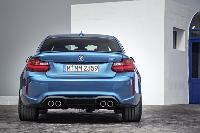 BMW M2 2015.08