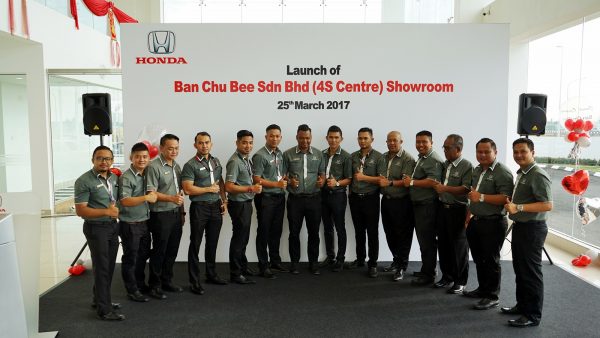 Ban Chu Bee Honda 4S Centre