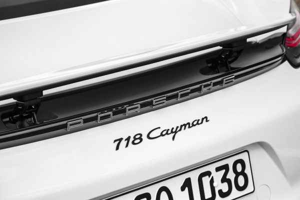 Porsche 718 Cayman